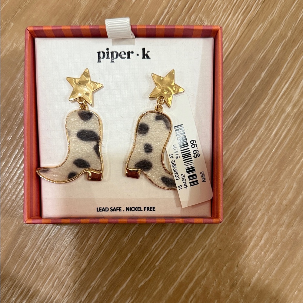 Piper Gold Star and Tan Boot Earrings